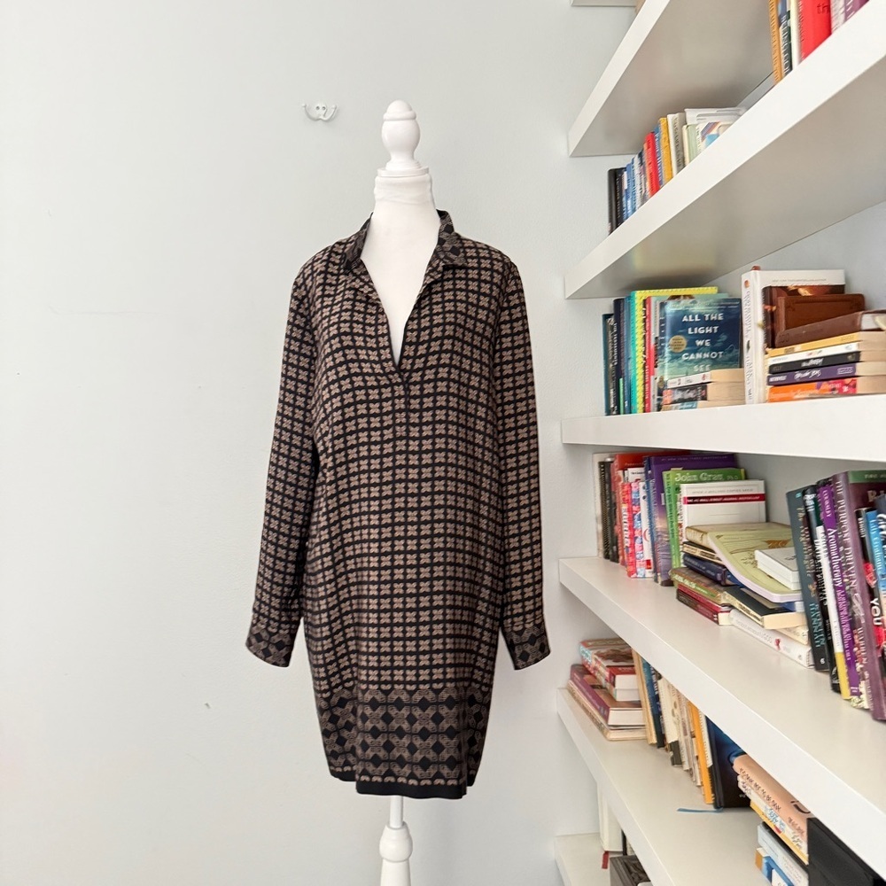 Vince Silk Black and Brown Tunic style Dress size 12
